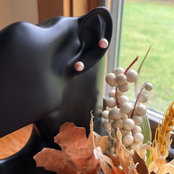 Natural Freshwater Pearls Earring - Picture 5 of 10